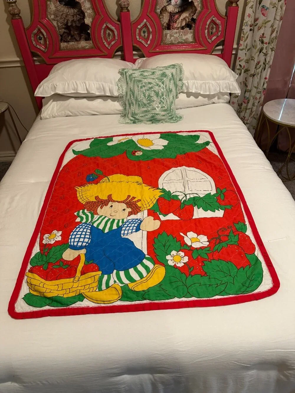 VTG 80s Huckleberry Pie Boy Strawberry Shortcake Thin Quilted Blanket
